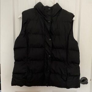 Faded Glory Black Puffer Vest
